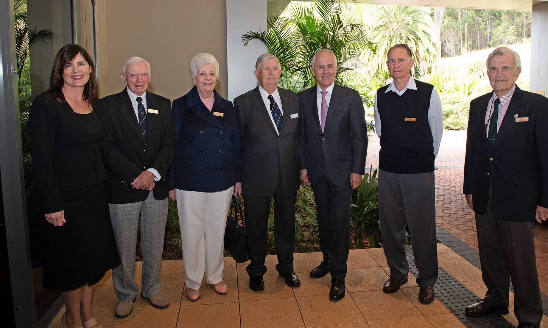 Wood Glen Retirement Village residents with Prime Minister - RetireAustralia